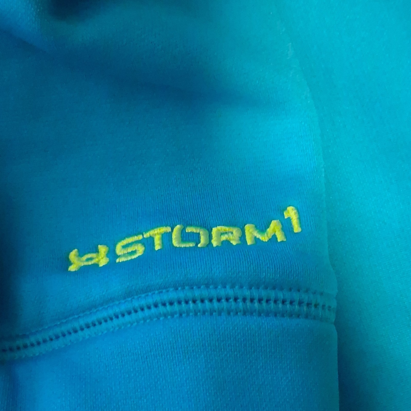 Under Armour Storm1 Men’s Blue L Pullover Hoodie Logo Drawstring Pockets