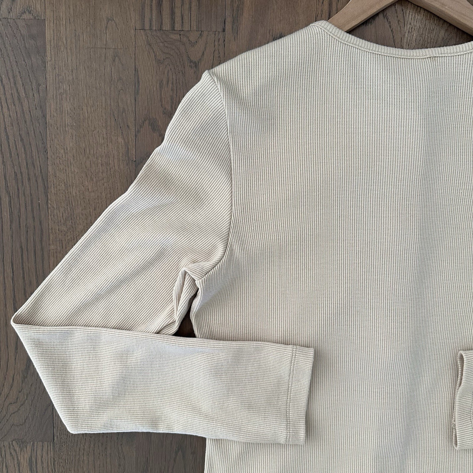 Outdoor Voices CozyRib Snap Front Long Sleeve Cropped Top in Wheat Extra Large