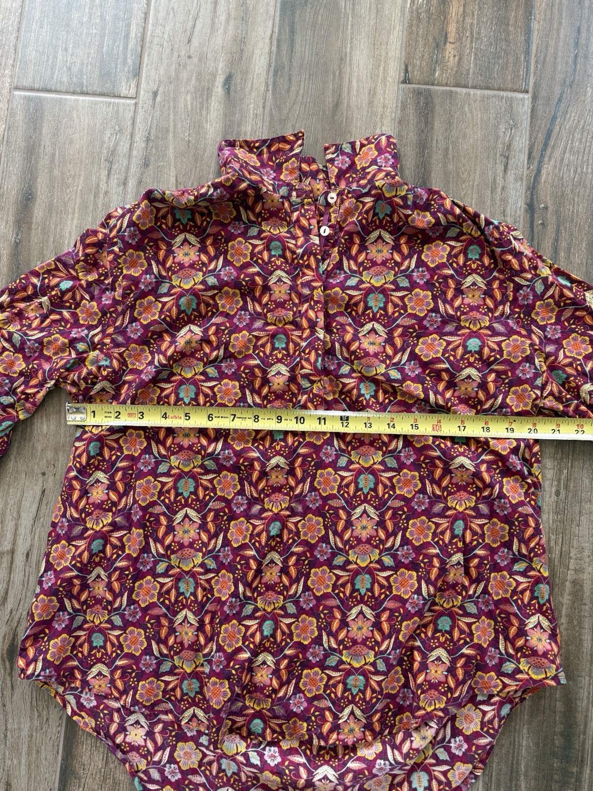 Sundance Women’s 1/2 Button Popover Floral Sz Large Pink Long Sleeve Collar