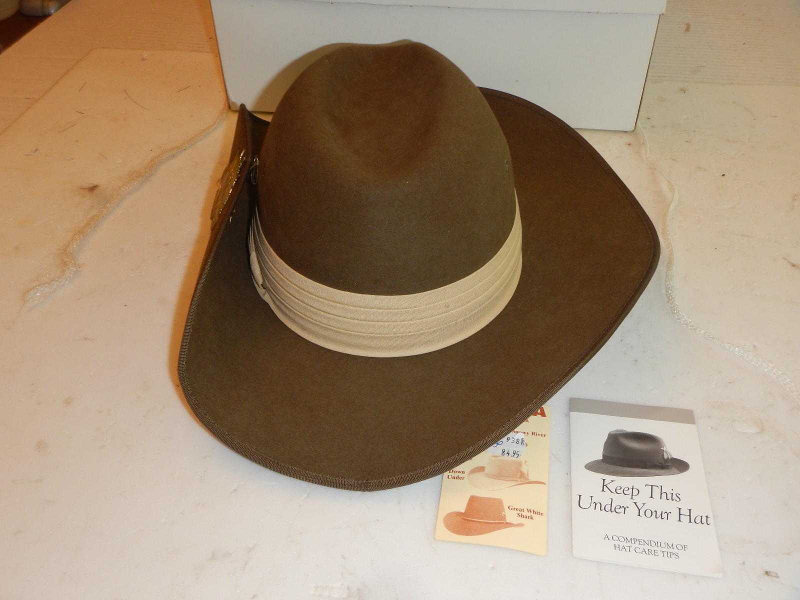 Akubra Military Slouch Hat Size 56 – Australian Army – Rising Sun