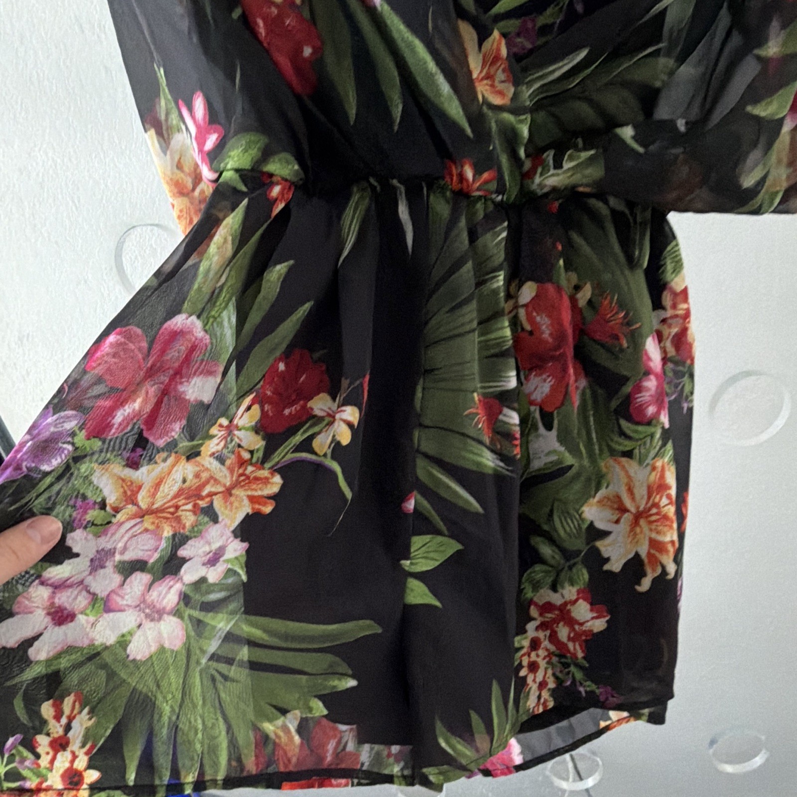 STEPS NY Black Multicolor Floral Chiffon V-Neck Tie Waist Romper S