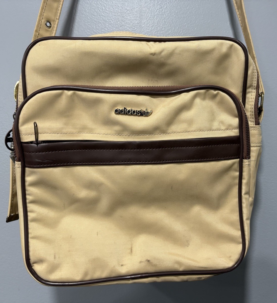 Vintage Beige Adidas 1980’s Shoulder Bag 12″ X 8″ X 12″ Art No 40230 Retro Style