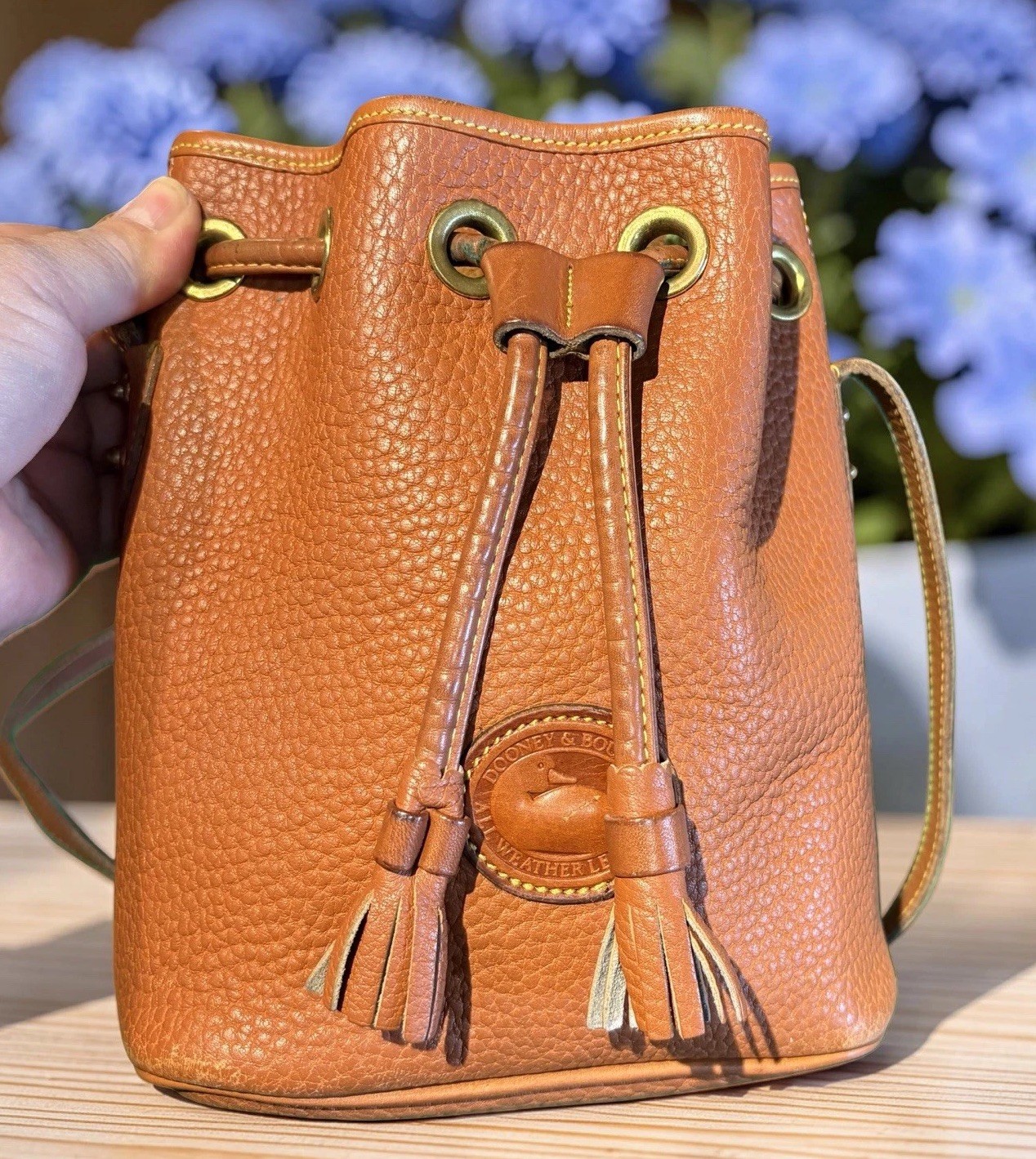 Dooney Bourke Brown Vintage R134 Mini Bucket Drawstring Shoulder Bag Leather