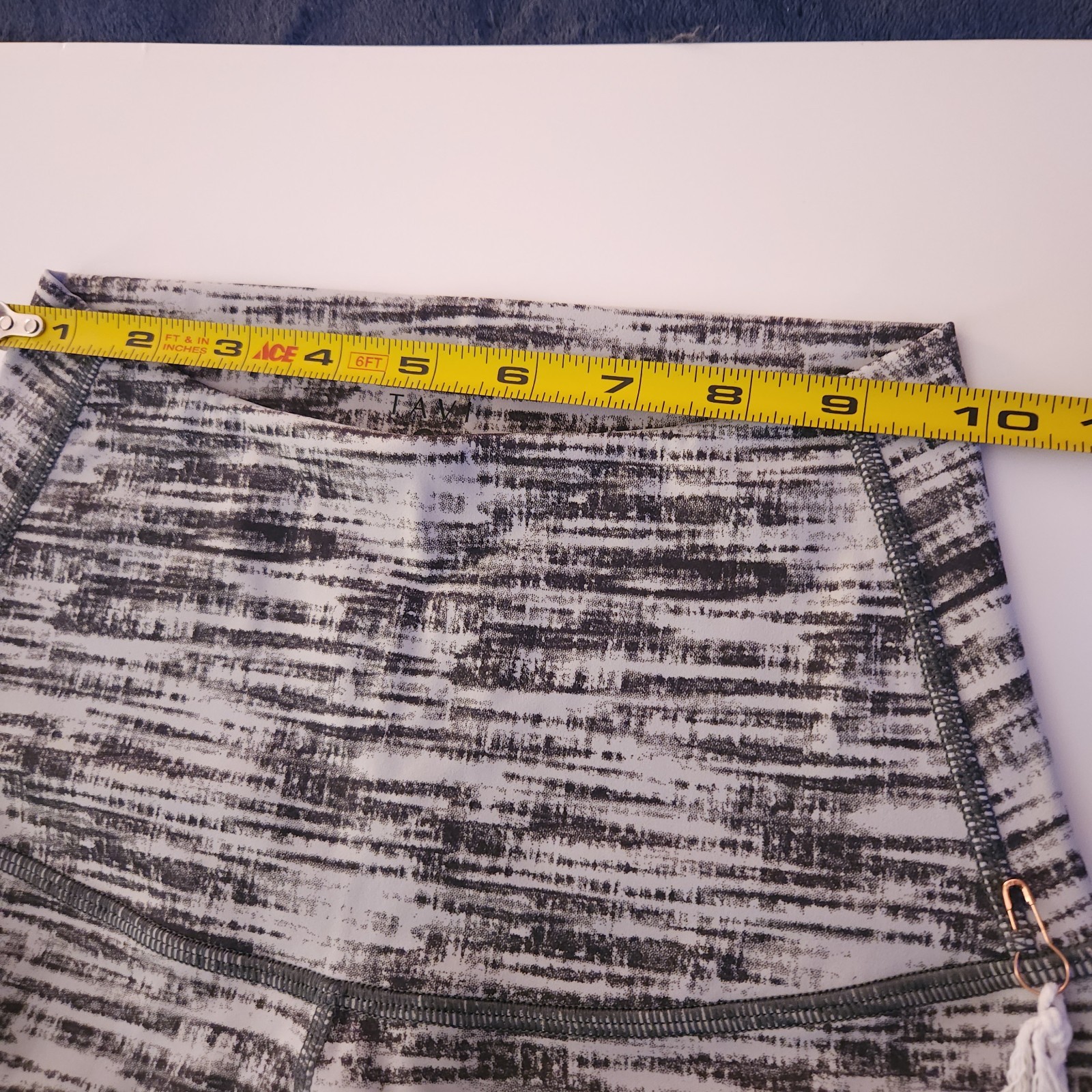 Tavi Active High Waisted Tight Leggings Small Concrete Gray NWT Yoga Pants