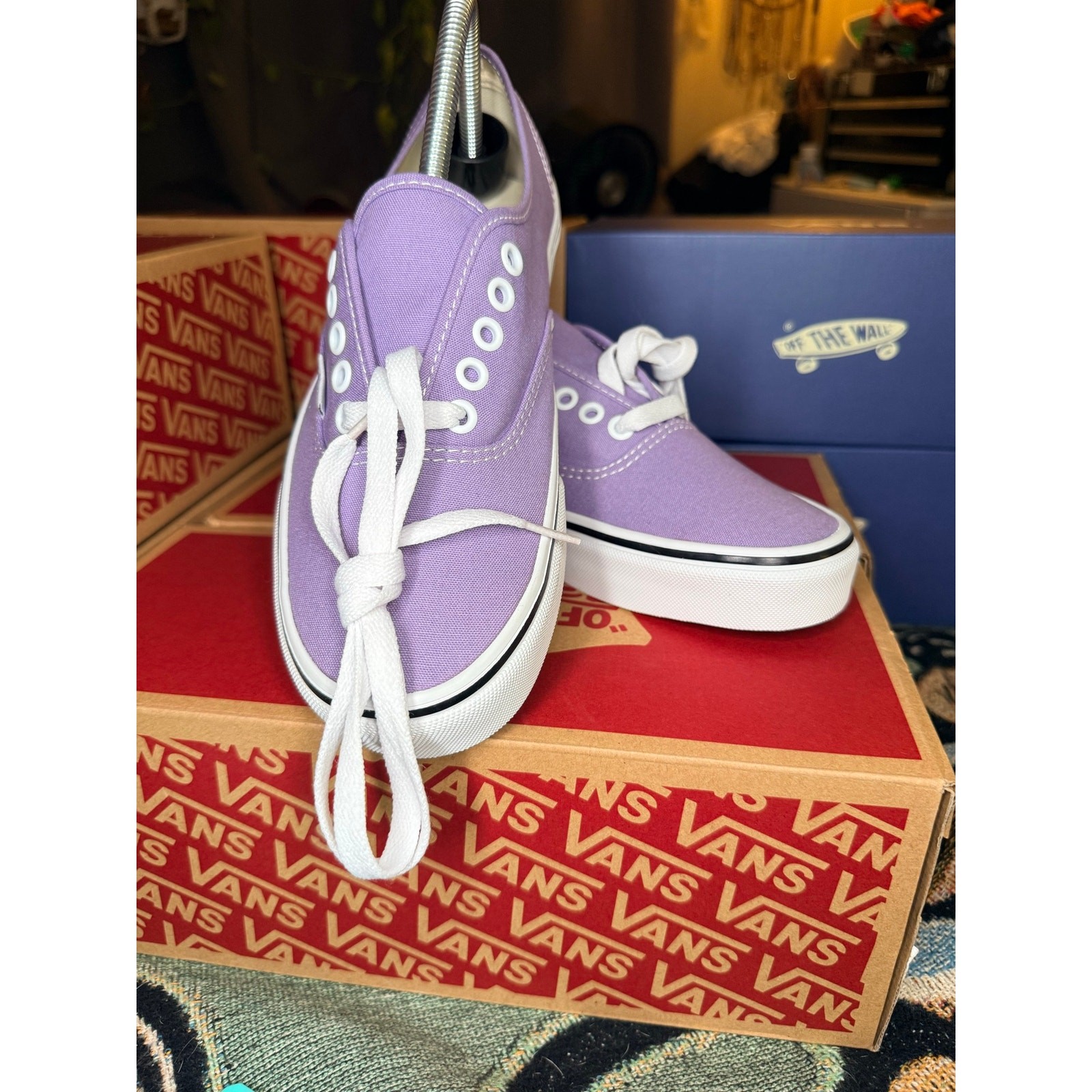 BRAND NEW Vans Purple Chalk Violet/True White Women 9.5/Men 8