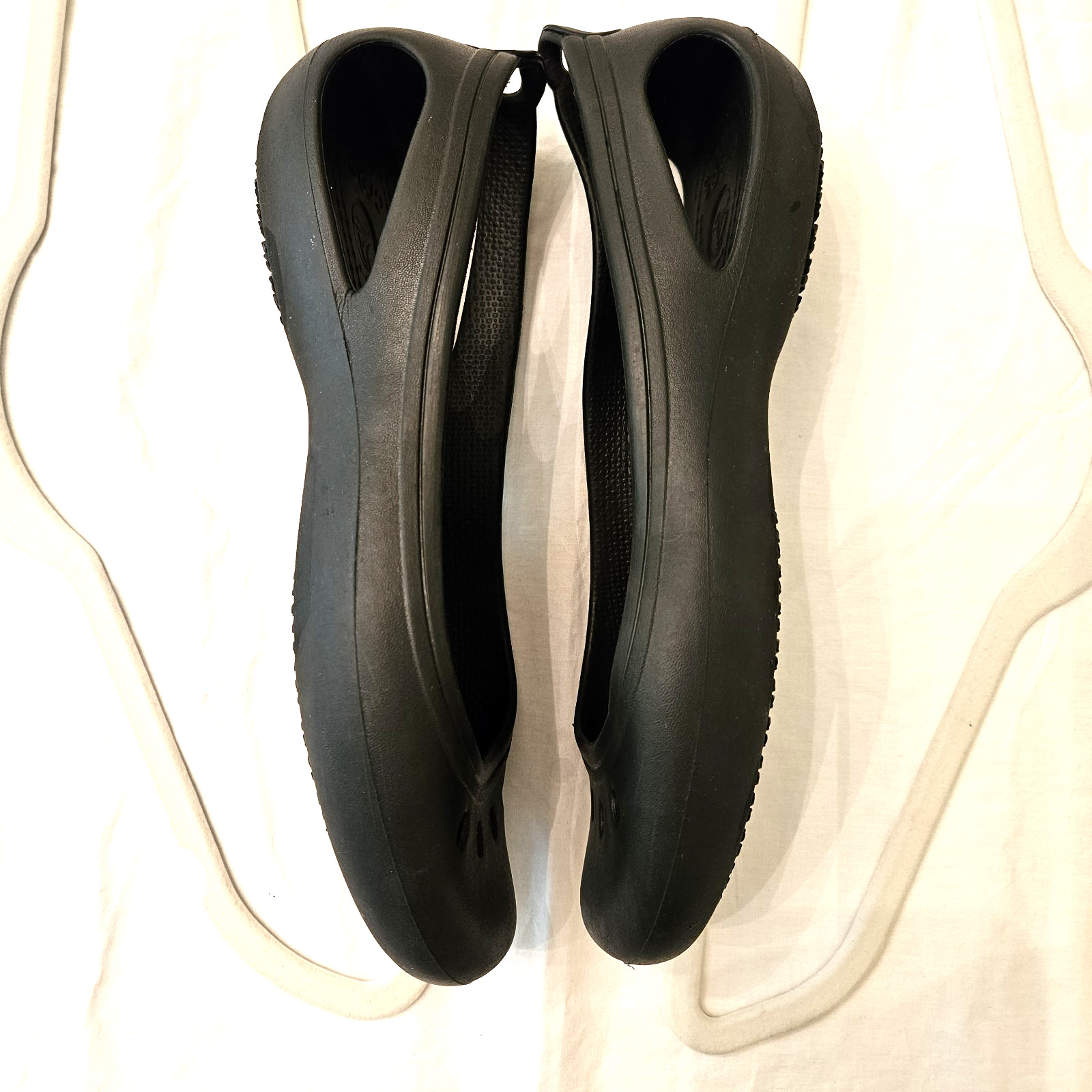 Crocs Kadee Ballet Flats Women’s Size 10 Black Comfort Casual Slip On Shoe EUC