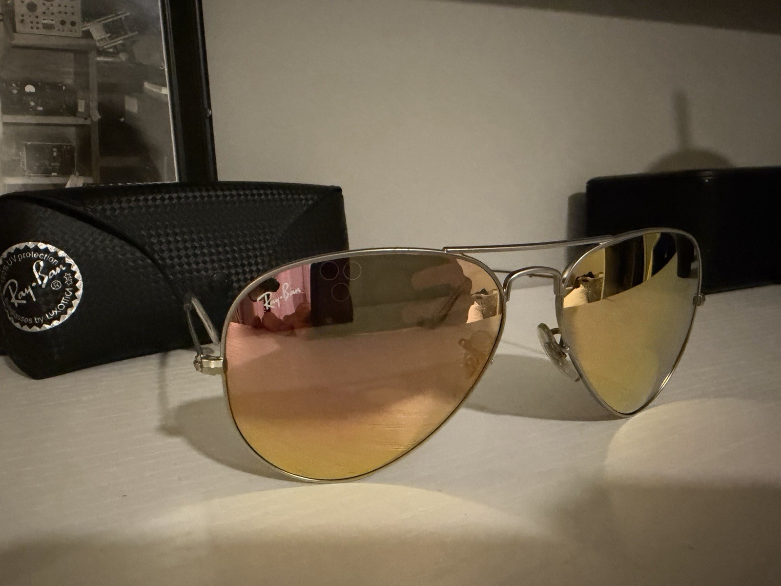 Ray-Ban Men’s Aviator Sunglasses Silver Metal Frame RoseGold Mirrored Glass Lens