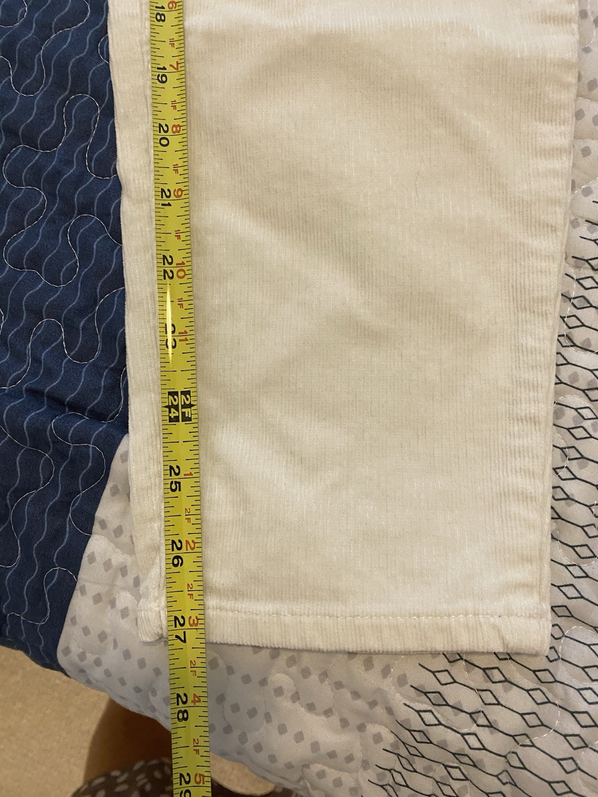 Talbots Ivory Corduroy Jegging Jeans Women’s Size 8 Mid Rise 5-Pocket