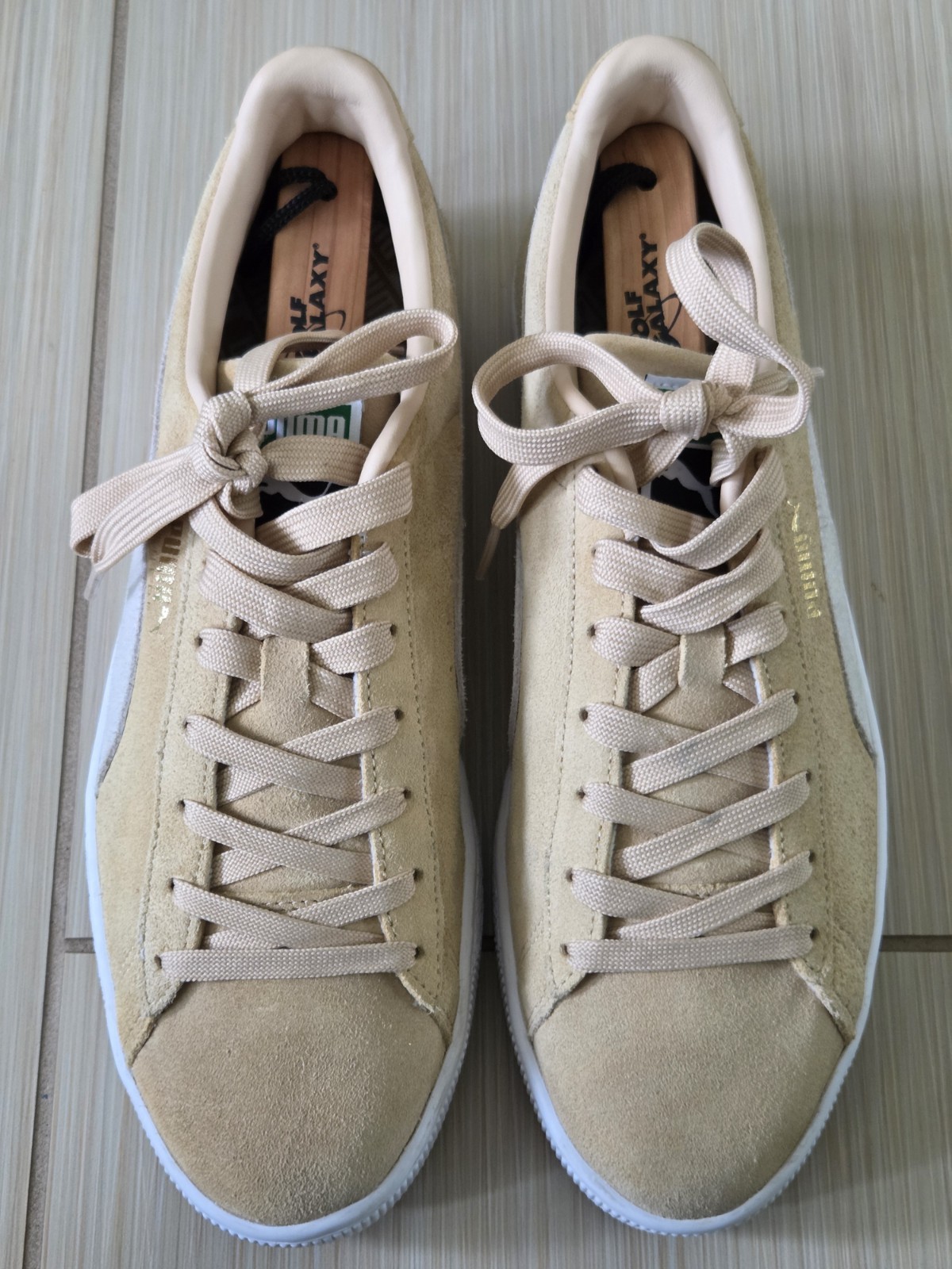 Size 10 Puma Suede Classic+ Beige Mens Lace-Up Athletic Sneakers 363242-08