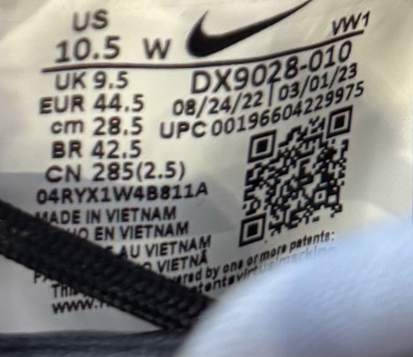 BRAND NEW Nike Victory Pro 3 Men’s Golf Shoes Cleats Black/White DX9028 010 WIDE