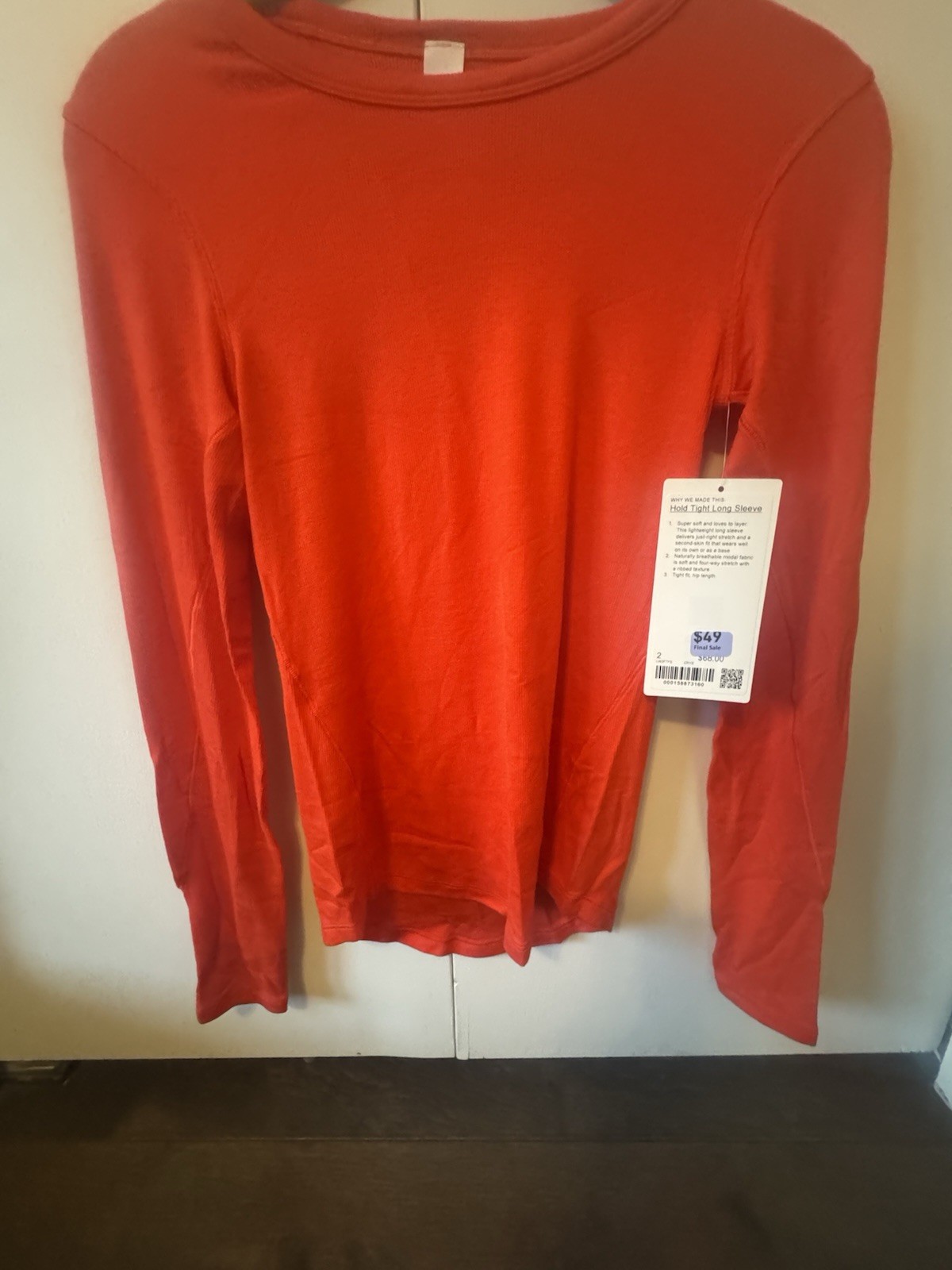 Lululemon Hold Tight Women’s Long Sleeve Tee Size 2 NWT