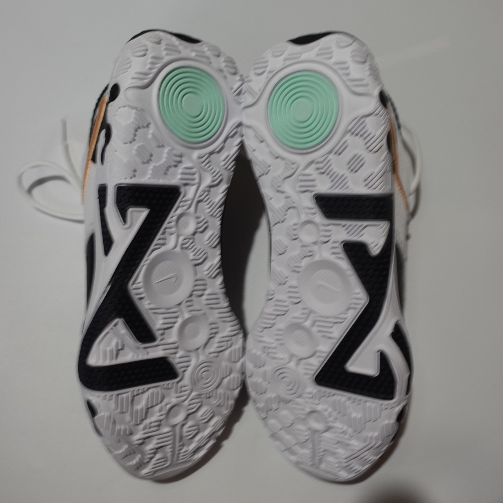 Nike PG 6 Orange Chalk White/Black/Gold Lace Up Sz 8 Low Top Sneakers DC1974-101