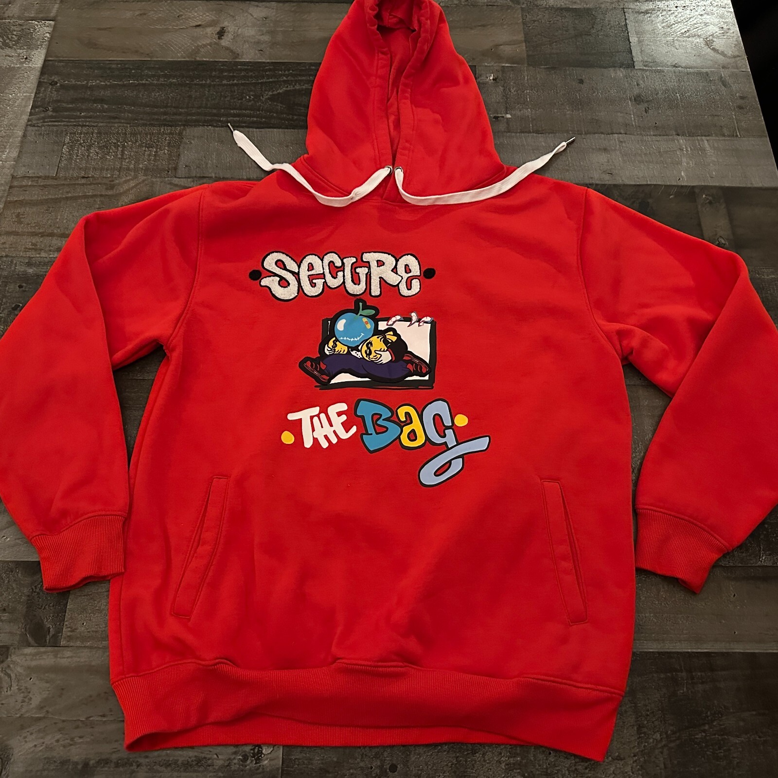 Secure the Bag – Bleecker & Mercer Red Sweatshirt size 2XL – Money Cash Stacks
