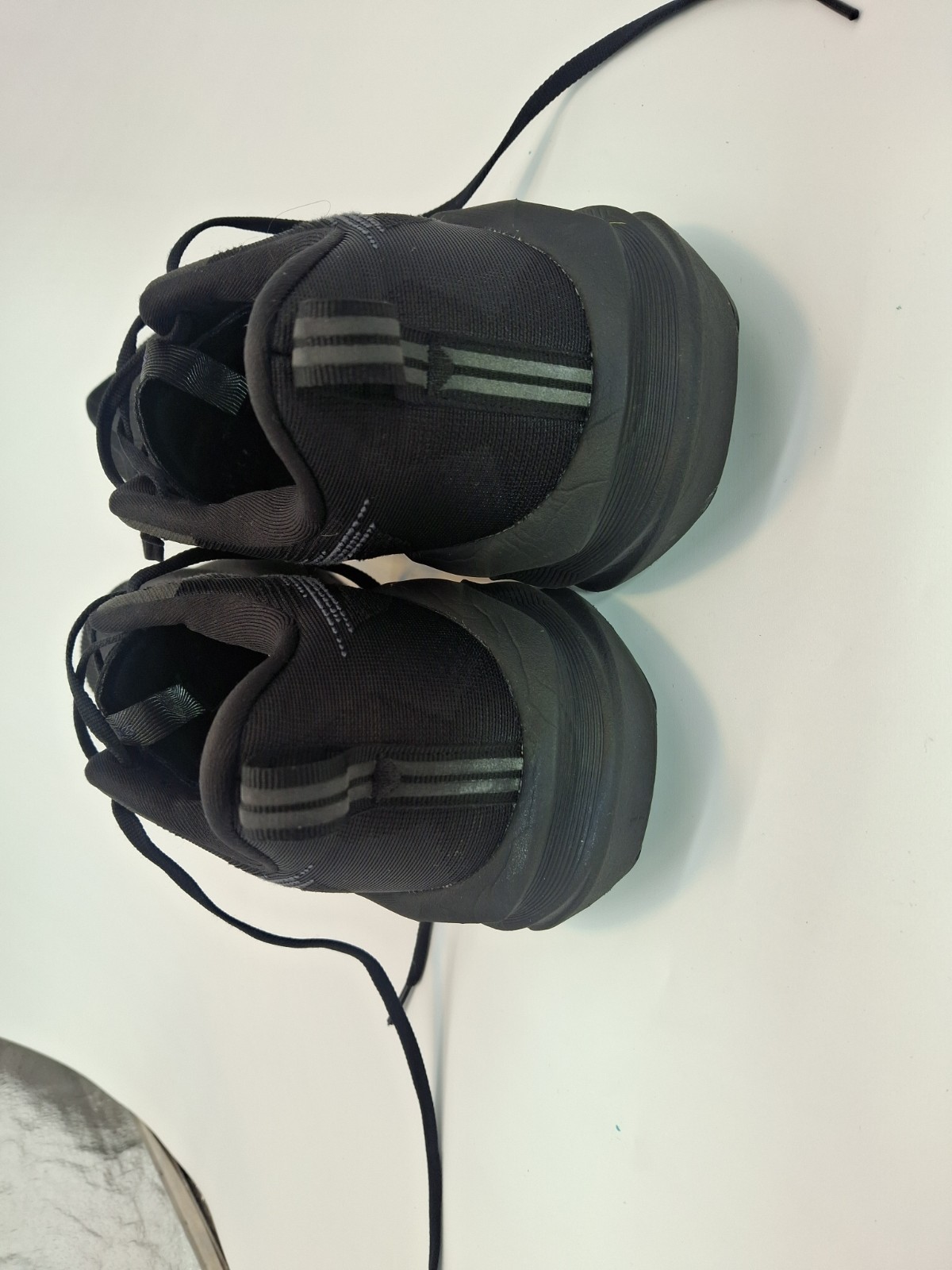 Men Asics Novablast 5 Black Shoe Size 11 1011b974