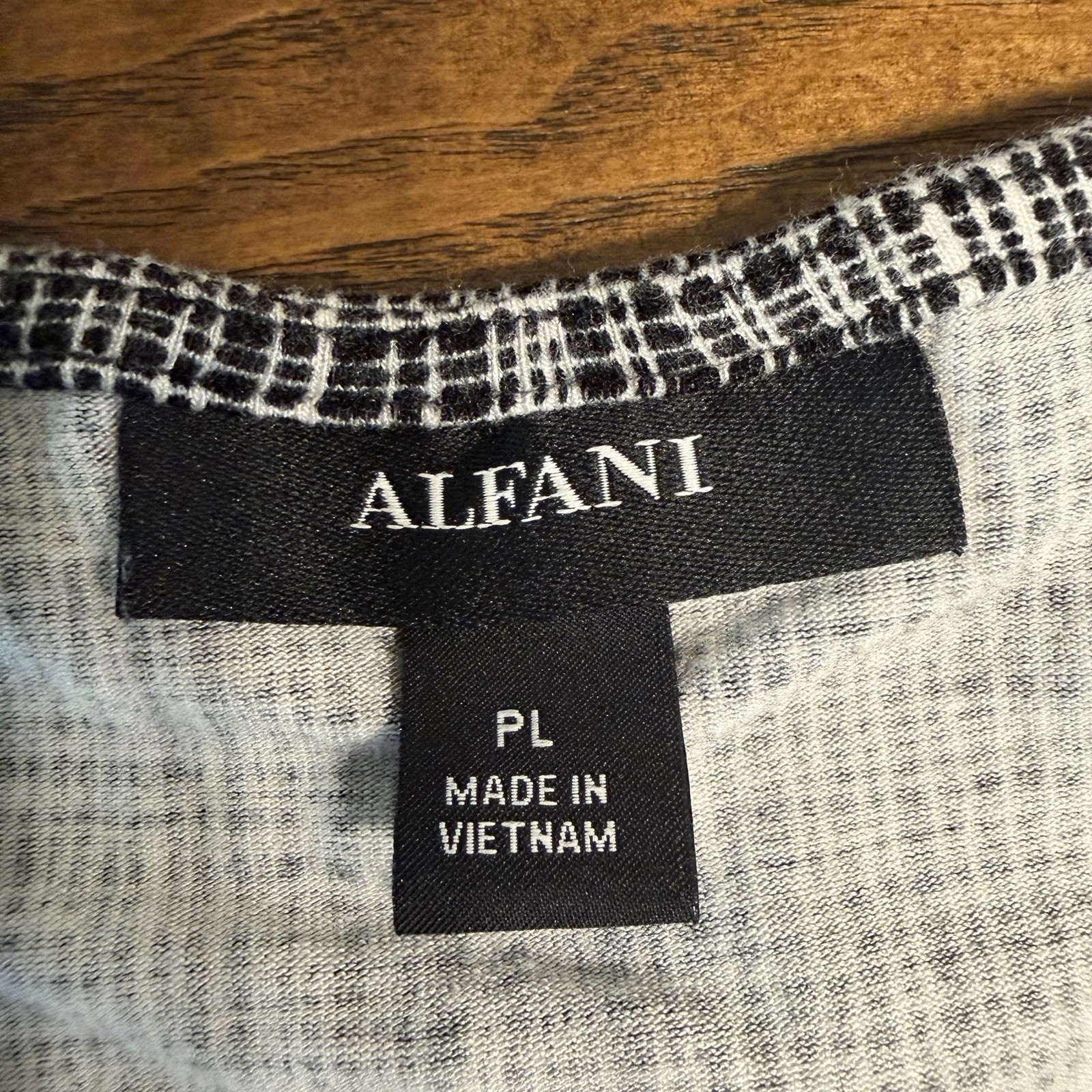 Alfani Women Short Sleeve Top Color Bock Printed Knit Grid Pattern-Solid BlackPL