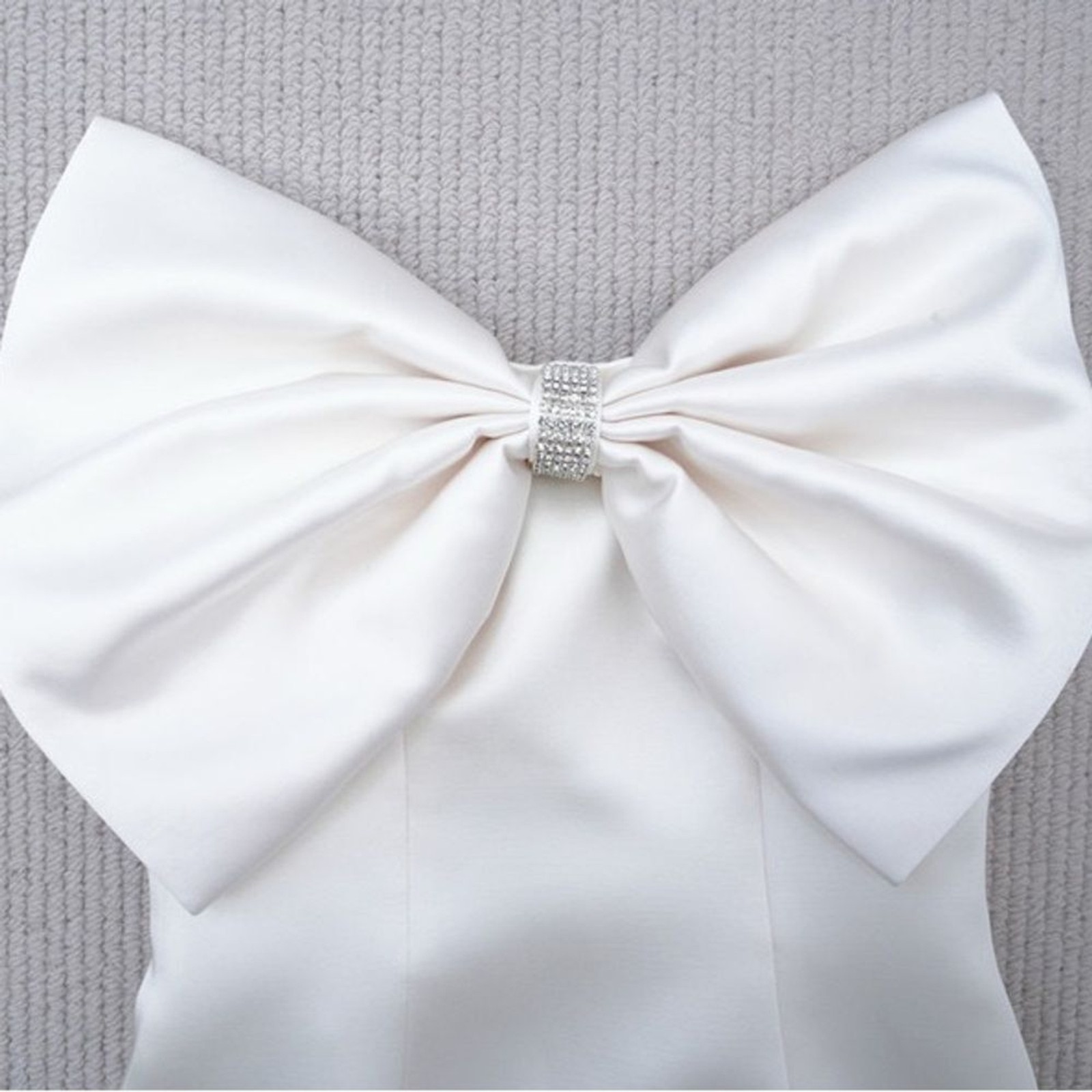 NWOT‎ Bronx and Banco Evie Bow Satin Elegant white Mini bridal Dress, XS