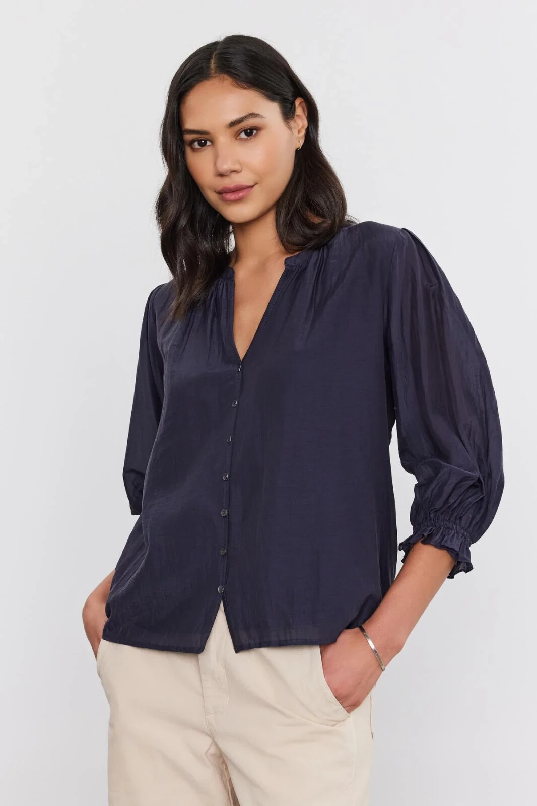 VELVET By Graham & Spencer Mel 3/4 Sleeve V Neck Top Jolt S $145 H6