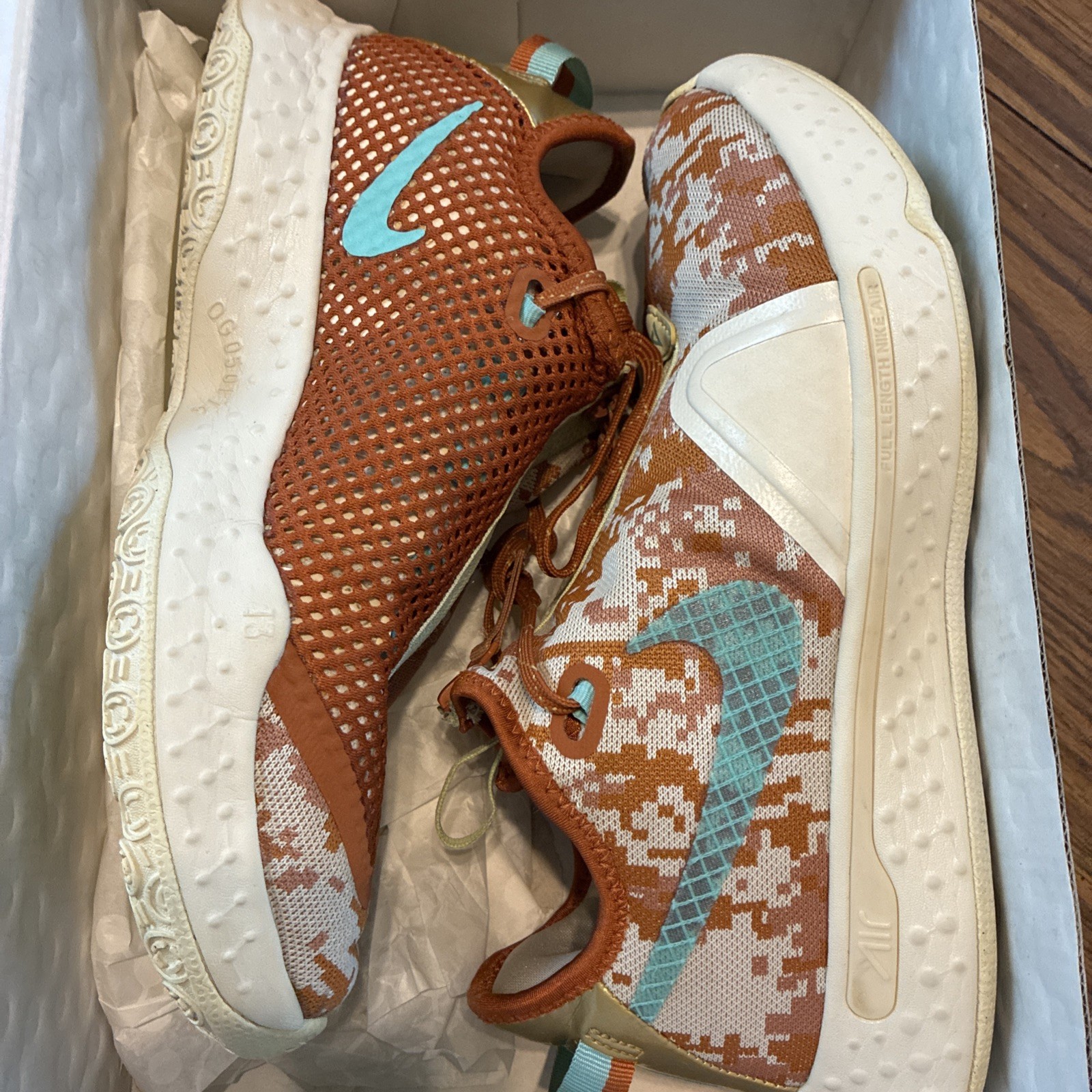Gatorade x Nike PG 4 GE NBA 2K20 Size 8.5 Men’s Used with Box