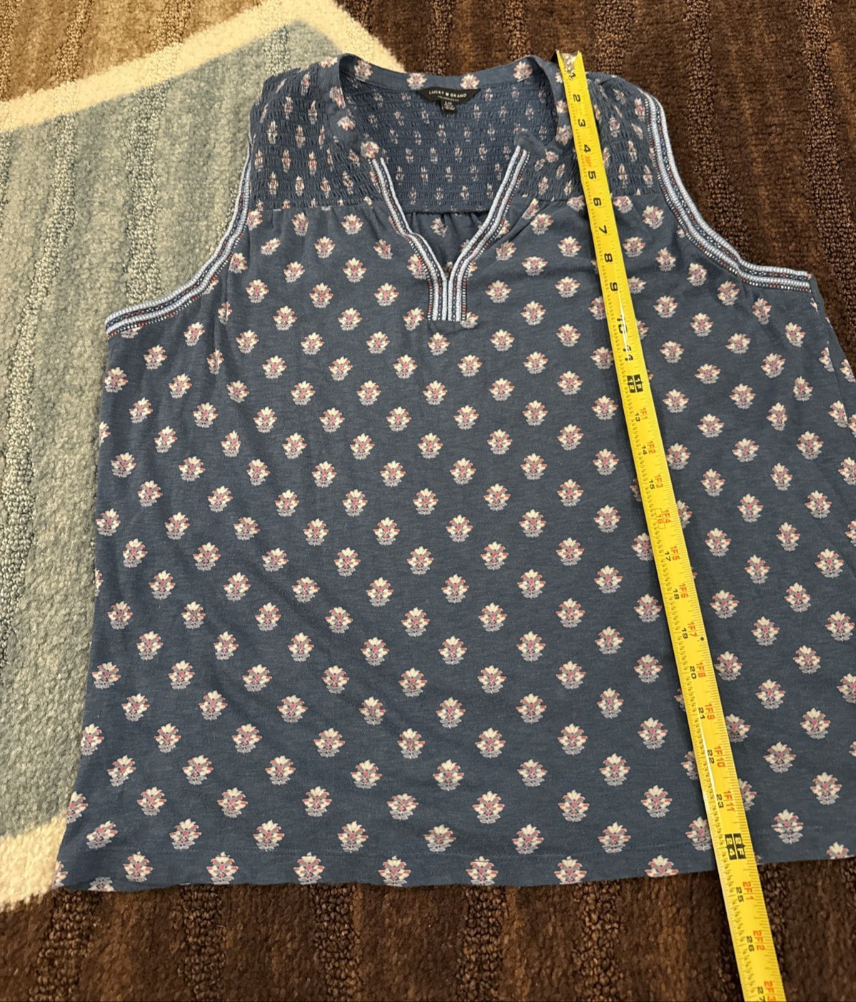 Lucky Brand Split V-Neck L/G Blue Boho Floral Blouse Sleeveless Cotton Blend Top