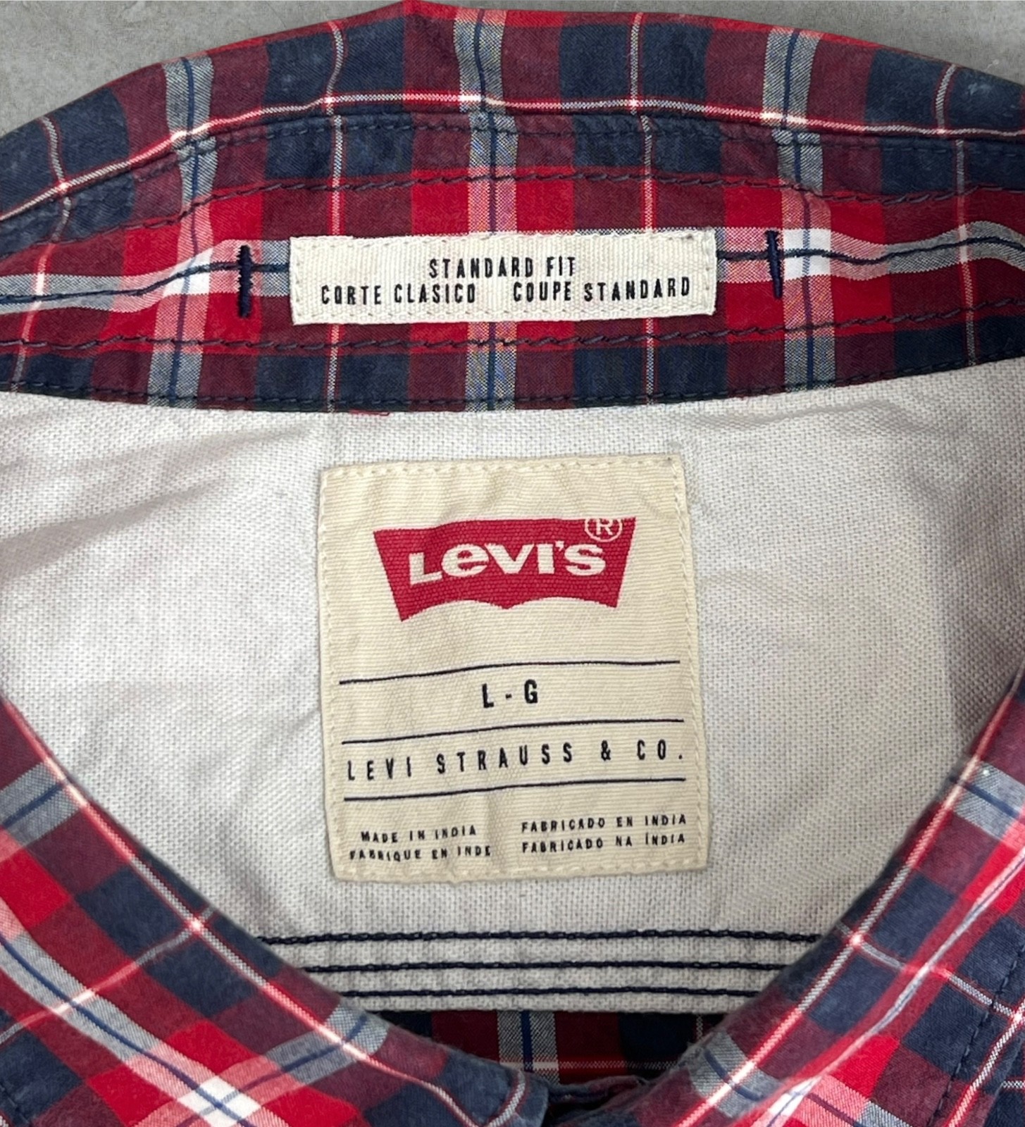 Levi’s Men’s L Red Blue Plaid Button Up Shirt Long Sleeve 100% Cotton