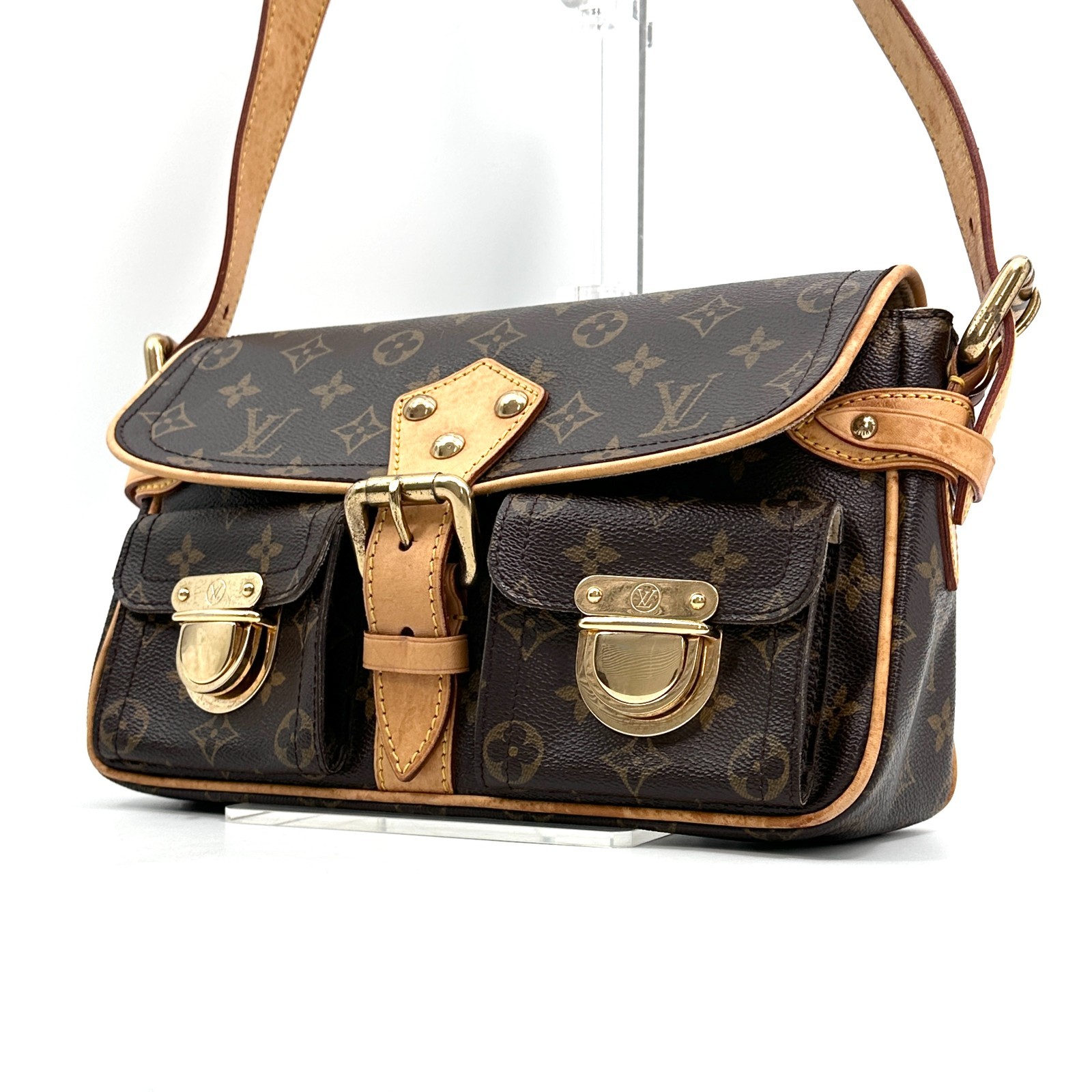 Louis Vuitton Hudson PM Monogram Shoulder Bag