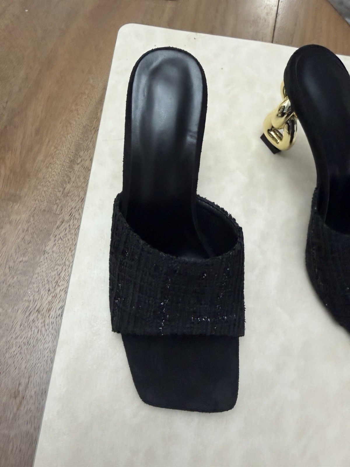 Women’s Black Slide Mule Sandals Gold Chain Accent Synthetic Upper EU 37