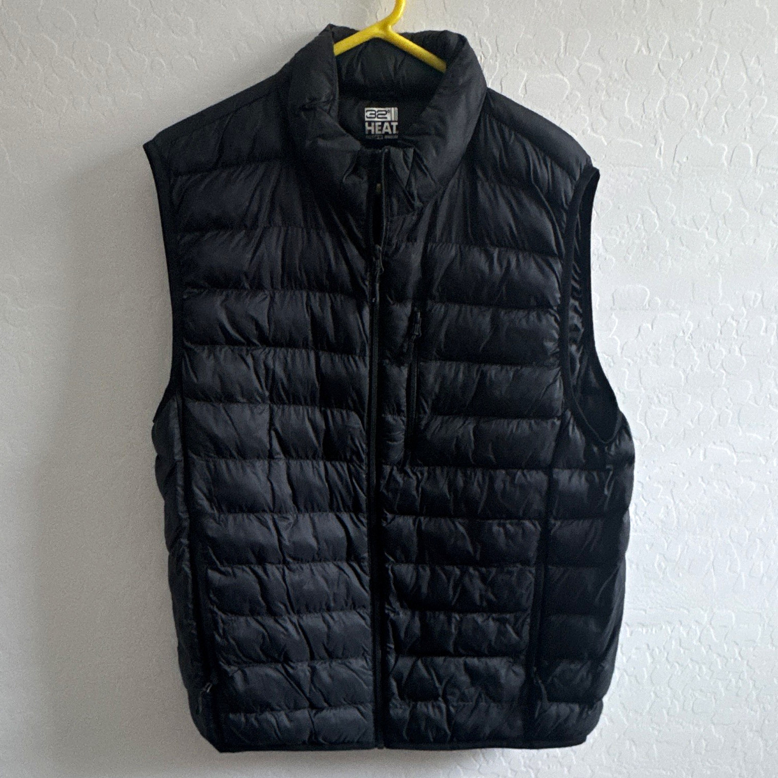 32 Degrees Men’s Black Quilted Puffer Vest L Full Zip Stand-Up Collar Pockets