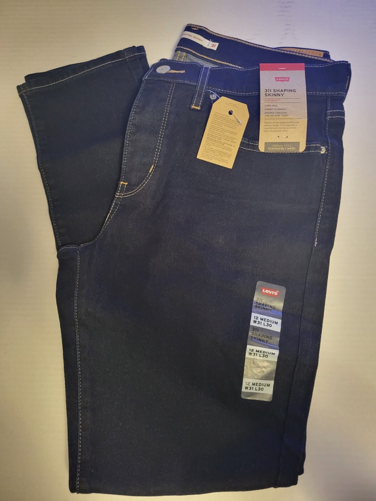 NWT Levi’s Women’s 311 Shaping Skinny Darkest Sky 31 x 30 (31)