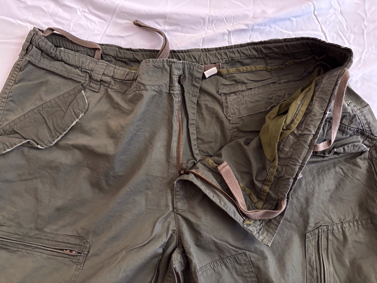 Military Mil-Tec Multi Pocket Tactic Cargo Pants OD Green 2XL 11502001 NWT Army