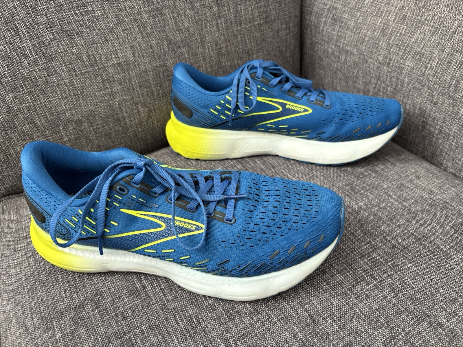 Brooks Glycerin Sneakers Sz 10.5 Medium Electric Blue Shock Yellow Mens Shoes