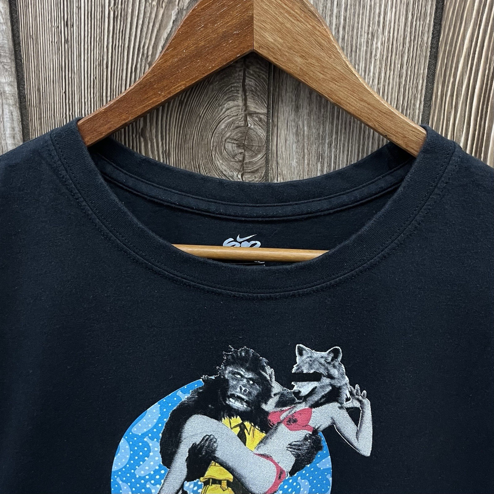 Nike 6.0 Gorilla Wolf Skateboarding Graphic Tee Shirt Y2K Black Mens XXL 2XL