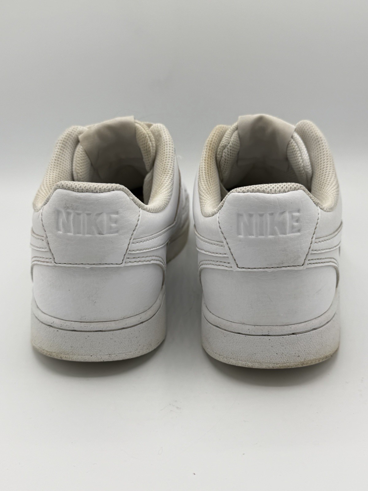 Nike Court Vision Low Men White Leather Sneakers Size 9.5 DH2987 100