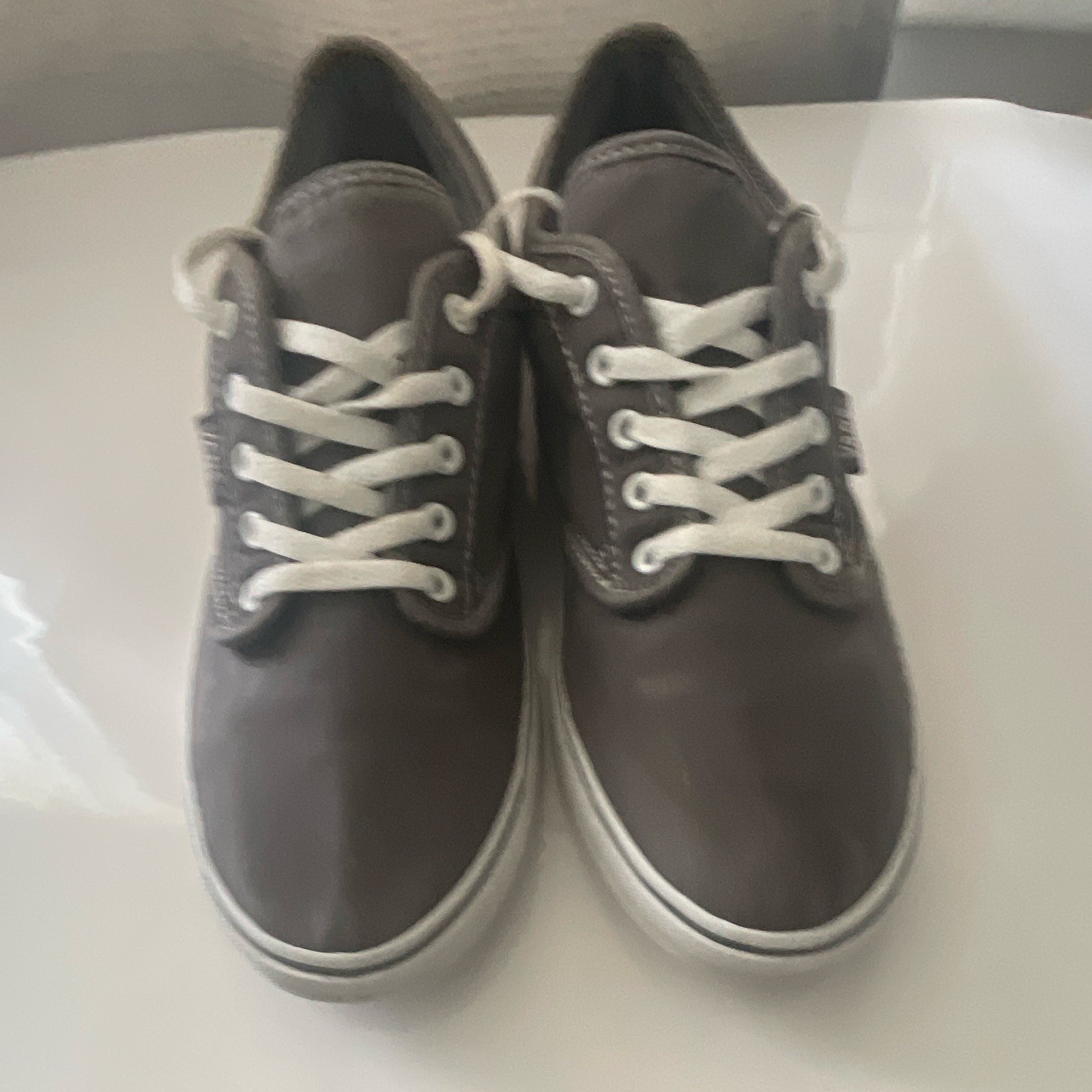 VANS Off The Wall Gray/White Canvas Lace-Up Low Top Sneakers Men 7.5 EU38