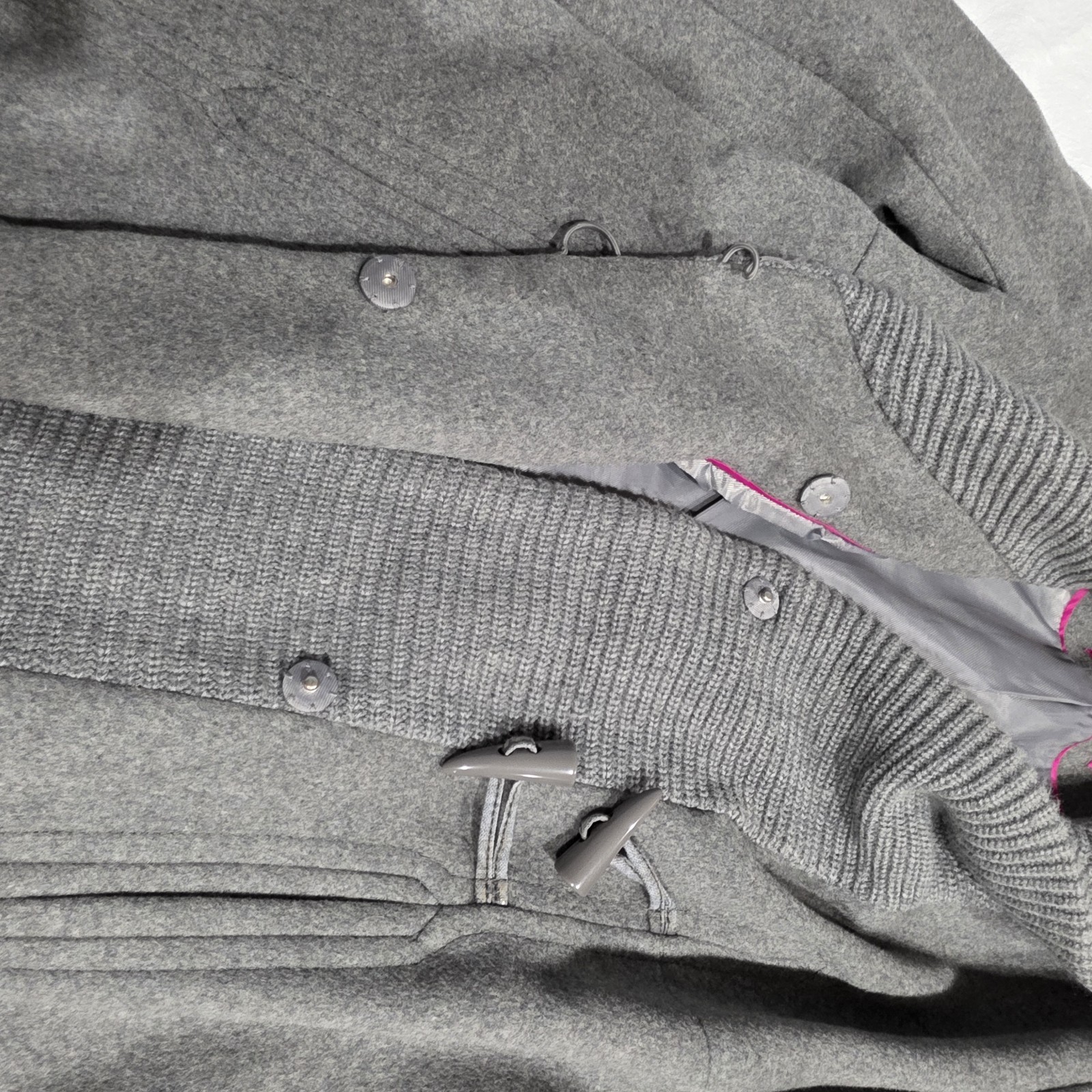 Vince Camuto Gray Mid-Length Shawl Collar Toggle Lined Wool Blend Coat M