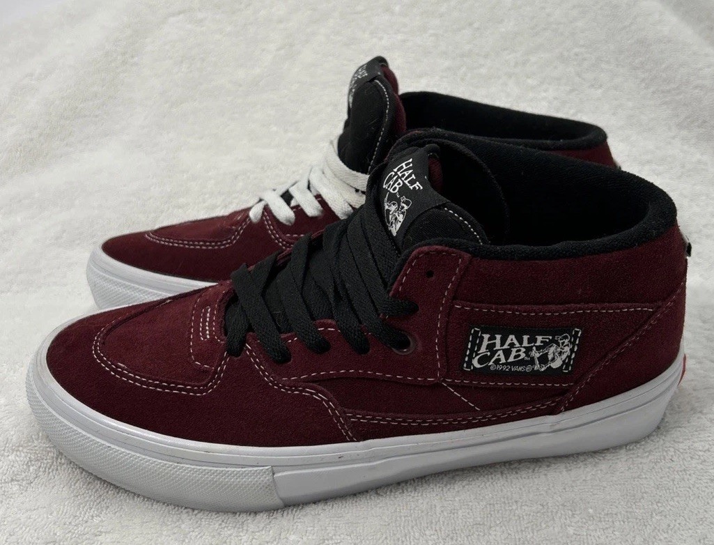 VANS HALF CAB SKATE BURGUNDY MEN’S SZ (8) 721454 NEW W/O BOX