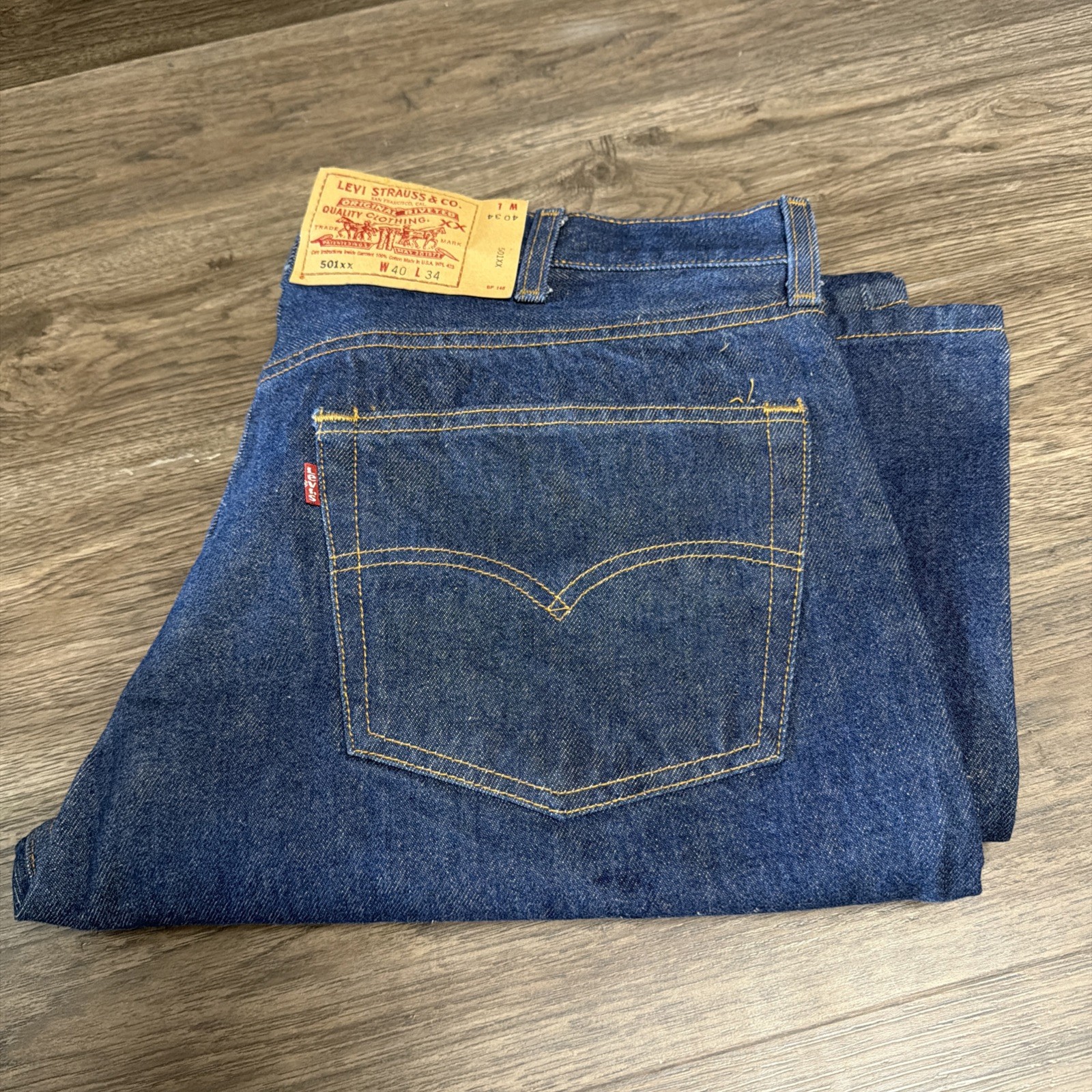Levi’s 501 XX Jeans Men 40×34 Blue Denim Button Fly 100% Cotton Straight Leg USA