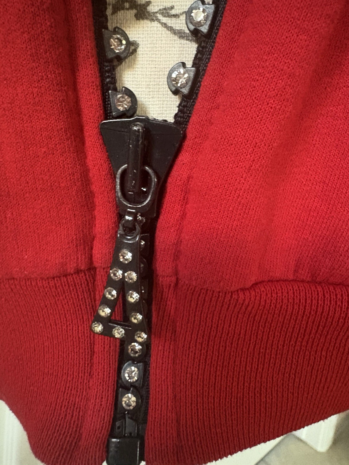 GET LUCKY Bling Studded Sweatshirt Jacket Rhinestone Accent Full Zip Red M