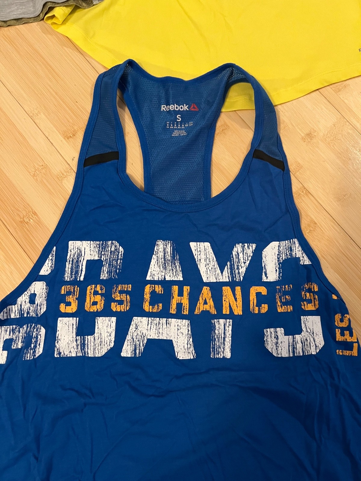 Reebok les mills size S shirts (4)