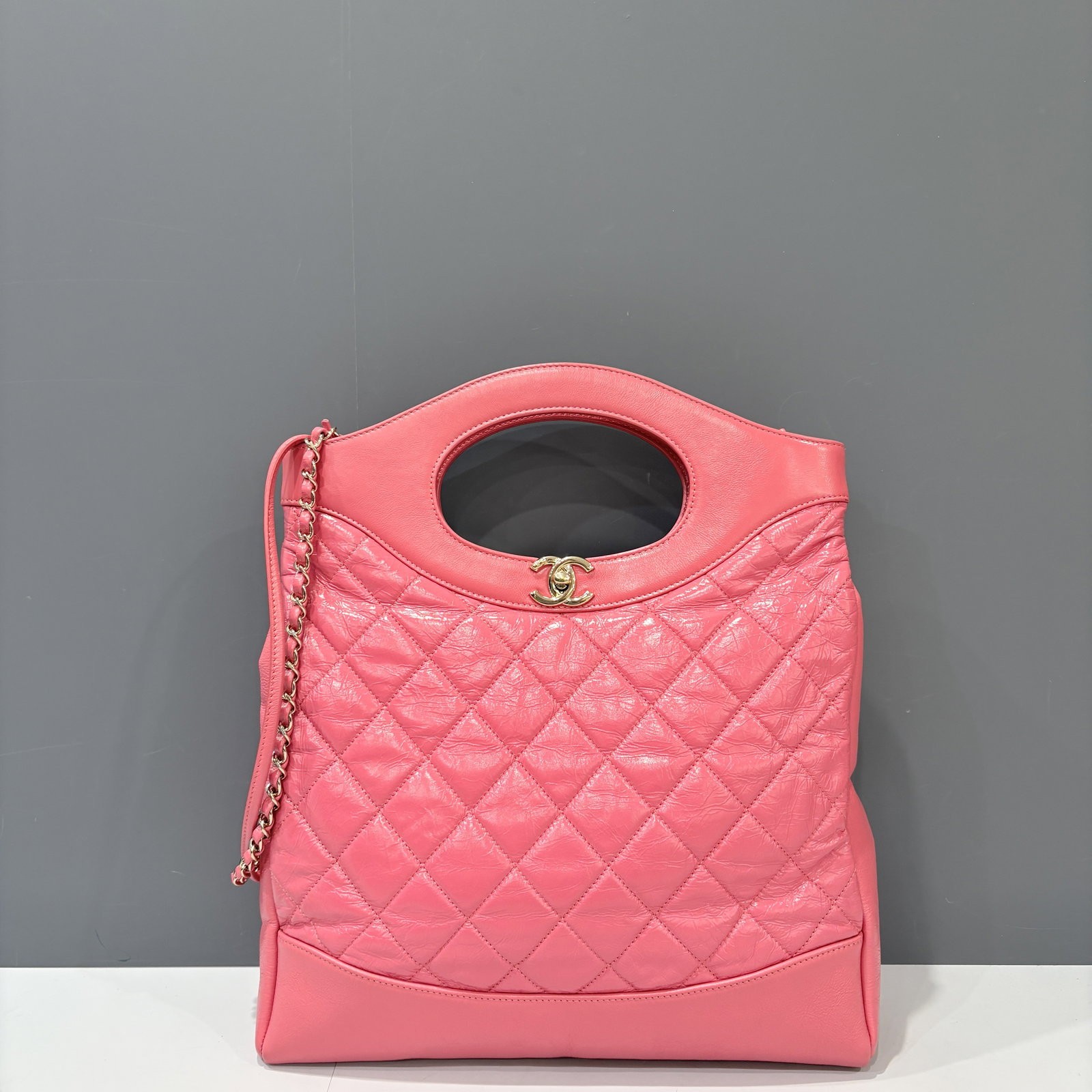 Chanel 31 Shoppinng Bag Pink Crumpled Calfskin (ac031926c1)
