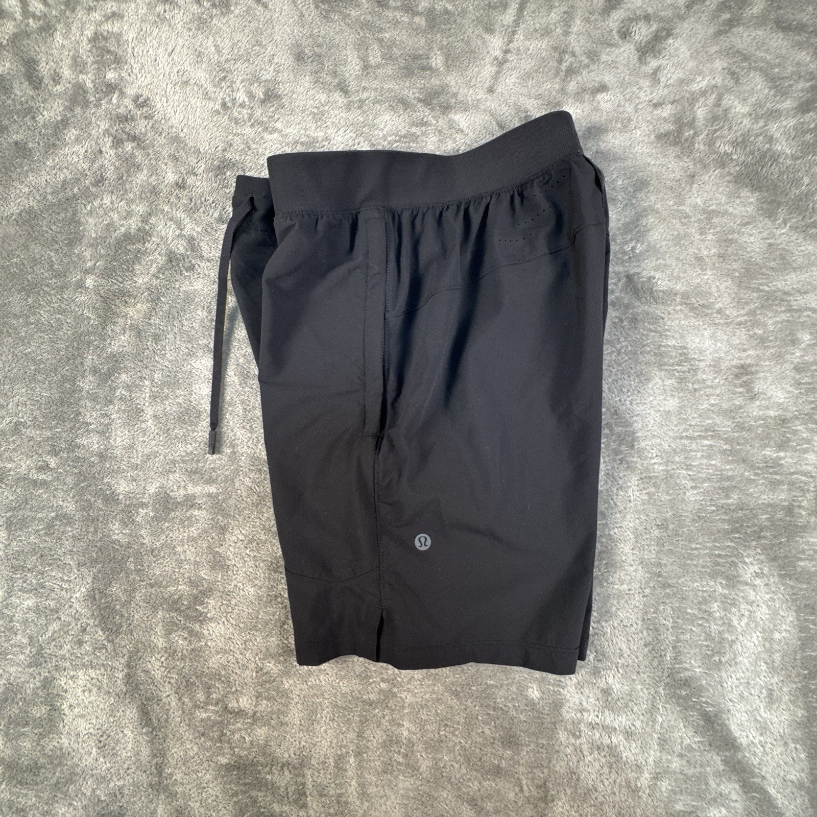 Lululemon License To Train Shorts Mens Small Black Athletic Gym Running