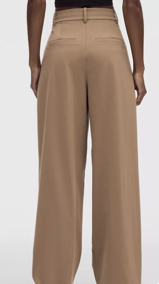 148$ Lululemon Daydrift HR Wide Leg Trouser Size S Sand Color BNWT.