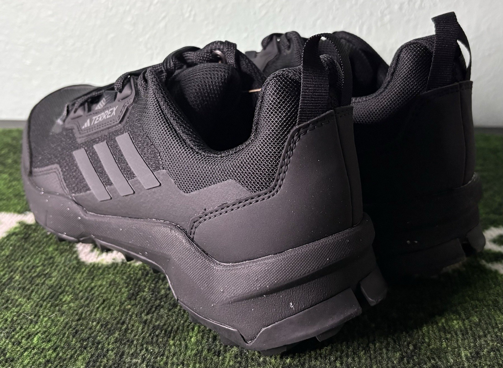 US Men’s 9 – Adidas TERREX AX4 “Black Carbon” HP7388, Hiking Shoes