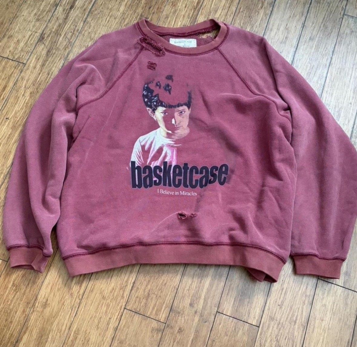 Basketcase Gallery Distressed Crewneck Sweatshirt Size Large