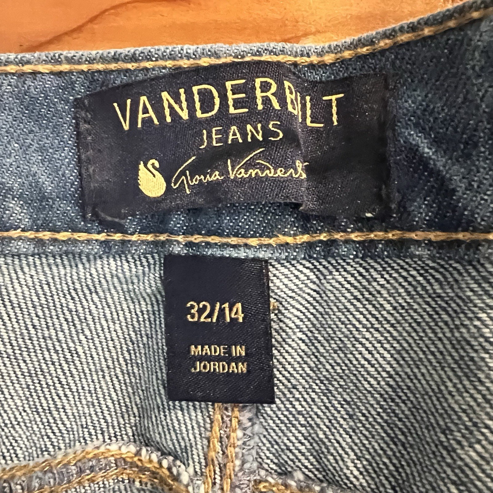 NWT Gloria Vanderbilt Nico Jeans High Rise Straight Leg Blue Denim 14 Classic