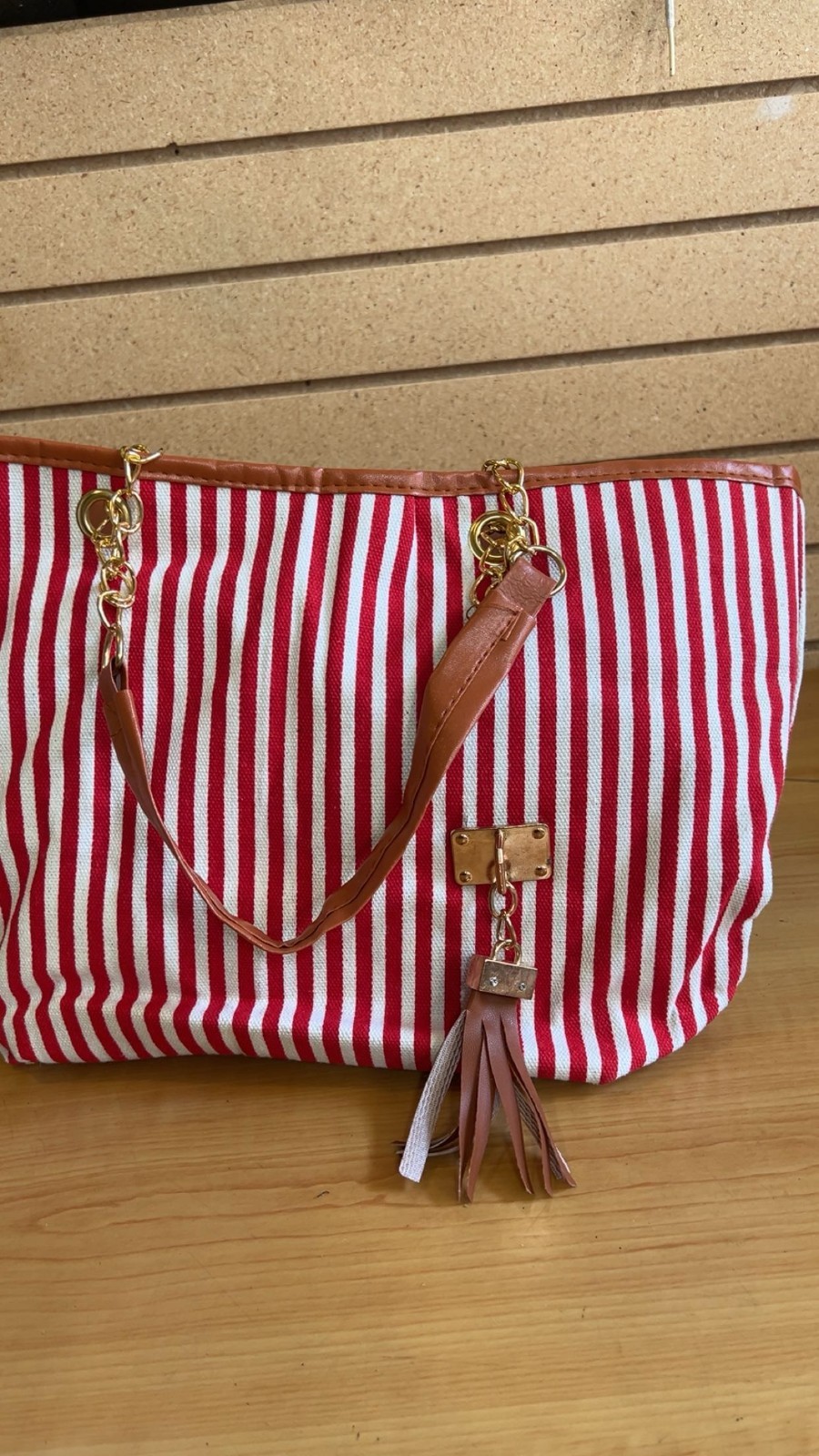 NWT Red & White Vertical Striped Canvas Tote Bag Gold Chain Shoulder Purse NEW