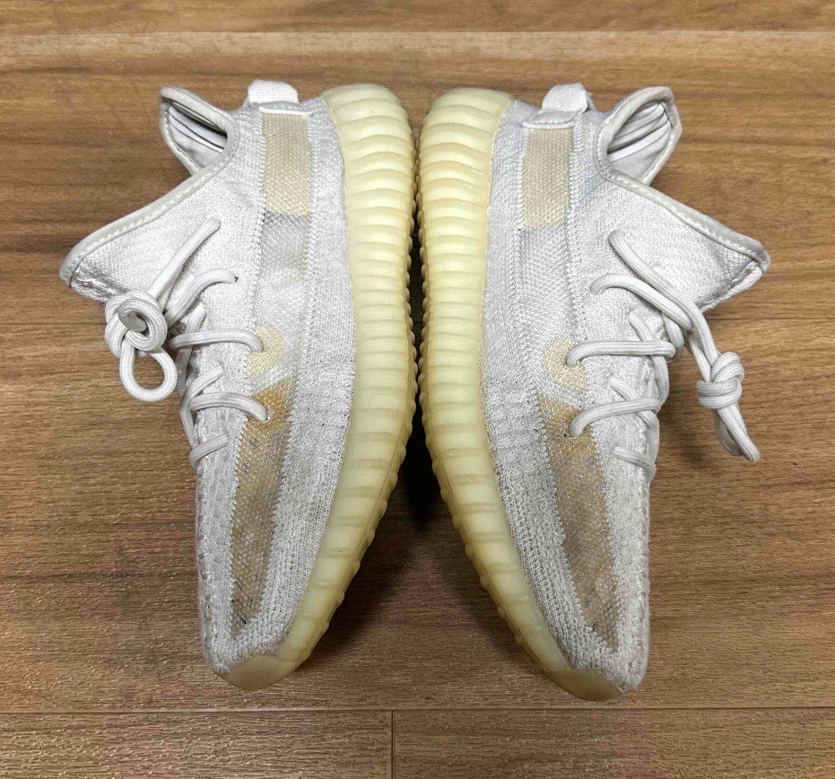 Size 6.5 – adidas Yeezy Boost 350 V2 Low Bone