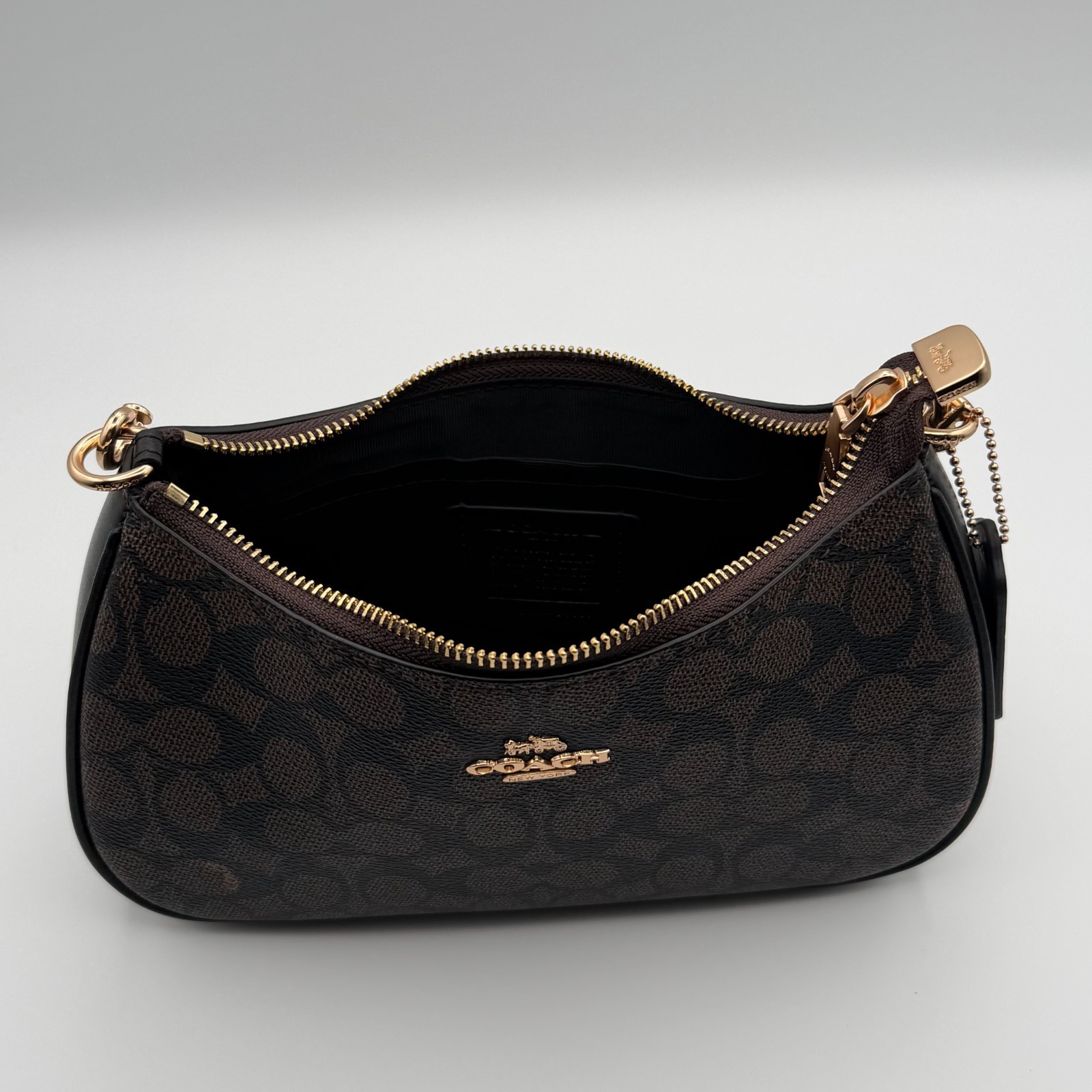 Coach Teri CV933 Brown Women’s Shoulder Bag Signature Canvas Purse