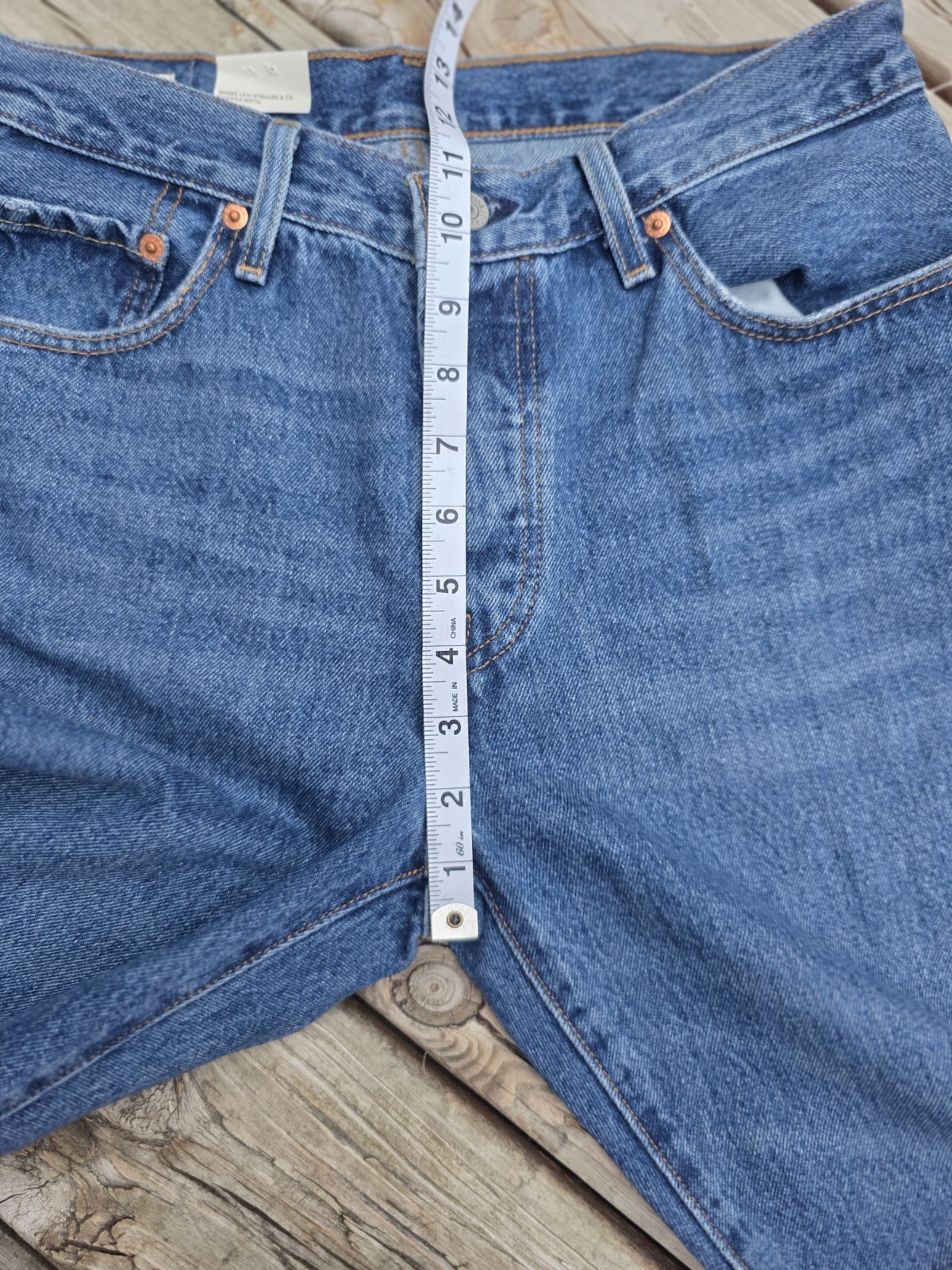 Levi’s 501 Premium Big E Reproduction Button Fly Men’s Jeans 28×30 With Tags
