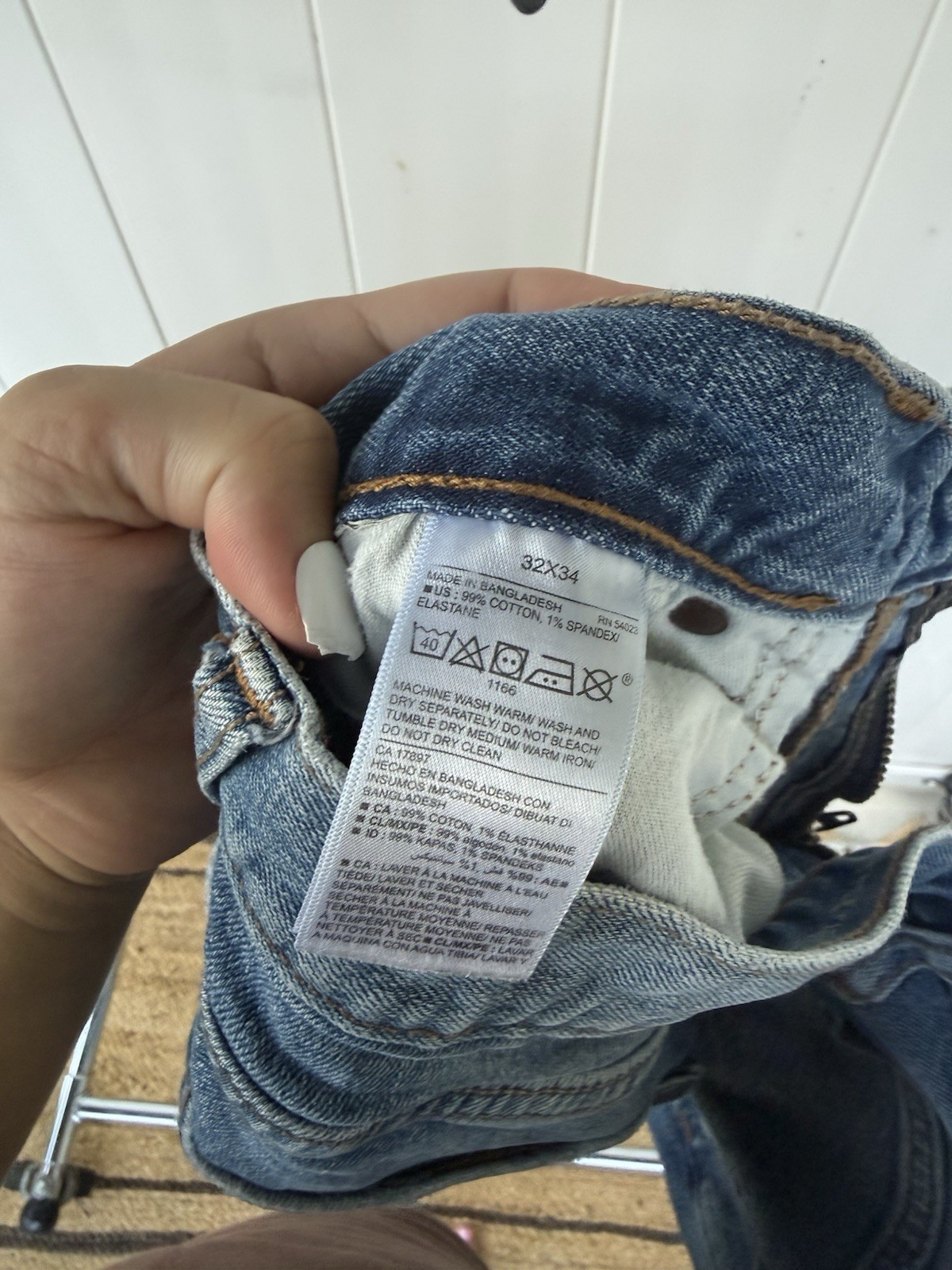 Old Navy Athletic Fit Jeans Men’s 32×34 Light Wash Stretch Denim Tapered Pants