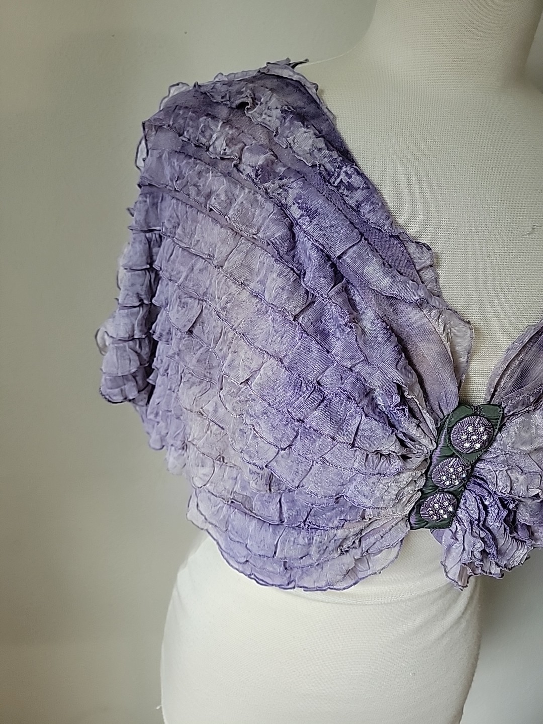 Vintage Pretty Angel Ruffle Top Medium Purple Crop Silk Blend Festival Boho